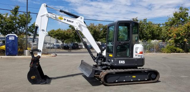 B3NR11057 - 2017 BOBCAT E45 TWO TONE photo 3