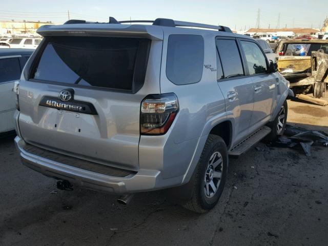 JTEBU5JR5H5442161 - 2017 TOYOTA 4RUNNER SR SILVER photo 4