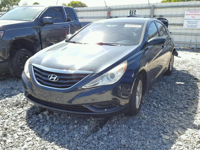 5NPEB4AC6BH295045 - 2011 HYUNDAI SONATA GLS BLUE photo 2