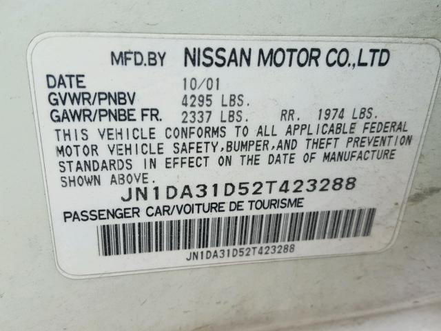 JN1DA31D52T423288 - 2002 NISSAN MAXIMA WHITE photo 10