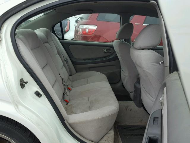 JN1DA31D52T423288 - 2002 NISSAN MAXIMA WHITE photo 6