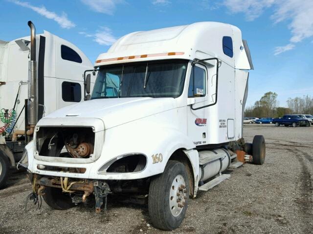 1FUJA6CK84LM77595 - 2004 FREIGHTLINER CONVENTION WHITE photo 2