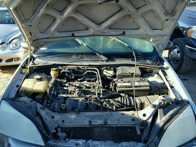 1FAFP34N65W255744 - 2005 FORD FOCUS ZX4 SILVER photo 7