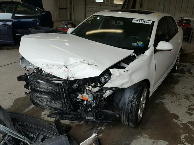 3VWDA71KX9M123285 - 2009 VOLKSWAGEN GLI თეთრი ფოტო 2