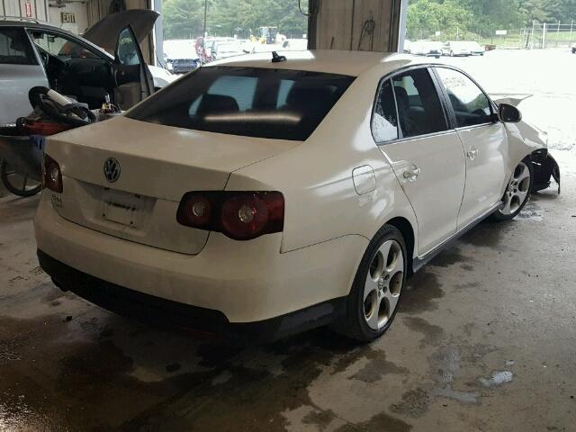 3VWDA71KX9M123285 - 2009 VOLKSWAGEN GLI თეთრი ფოტო 4