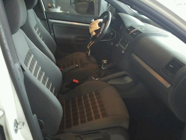 3VWDA71KX9M123285 - 2009 VOLKSWAGEN GLI თეთრი ფოტო 5