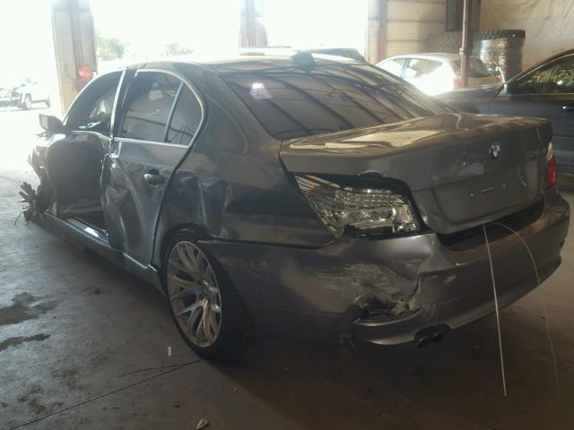 WBANV13588CZ53230 - 2008 BMW 528 XI GRAY photo 3