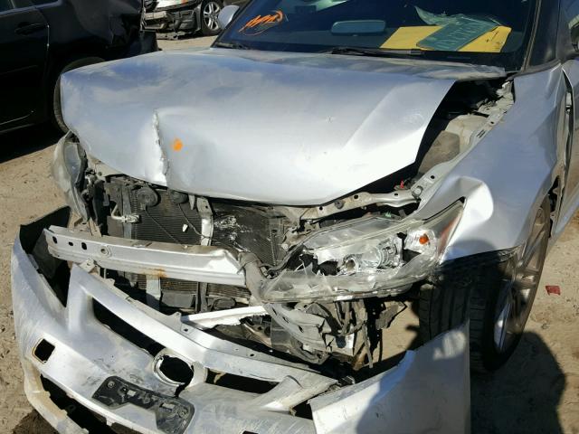 JTKJF5C70B3013558 - 2011 TOYOTA SCION TC 银色 照片 9