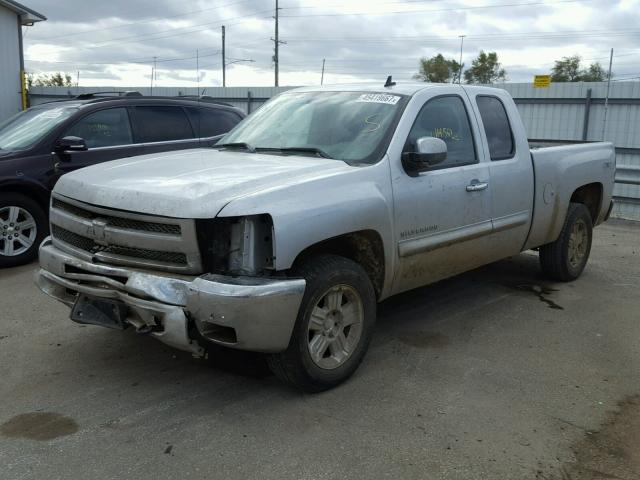 1GCRKSE71DZ222907 - 2013 CHEVROLET SILVERADO SILVER photo 2