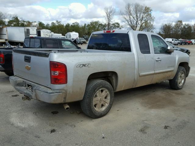 1GCRKSE71DZ222907 - 2013 CHEVROLET SILVERADO SILVER photo 4