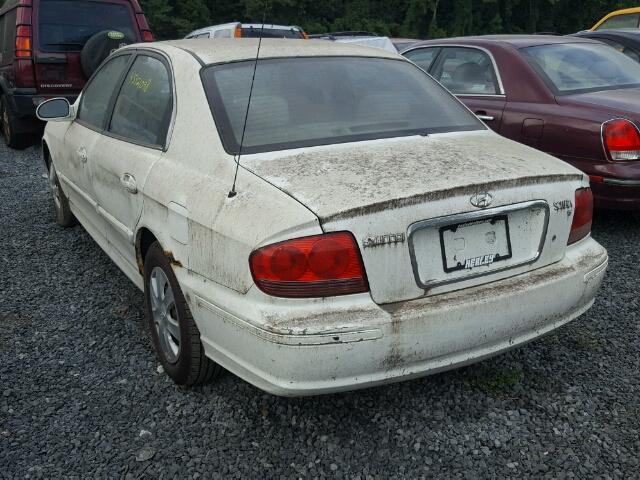 KMHWF25H55A132770 - 2005 HYUNDAI SONATA GL WHITE photo 3