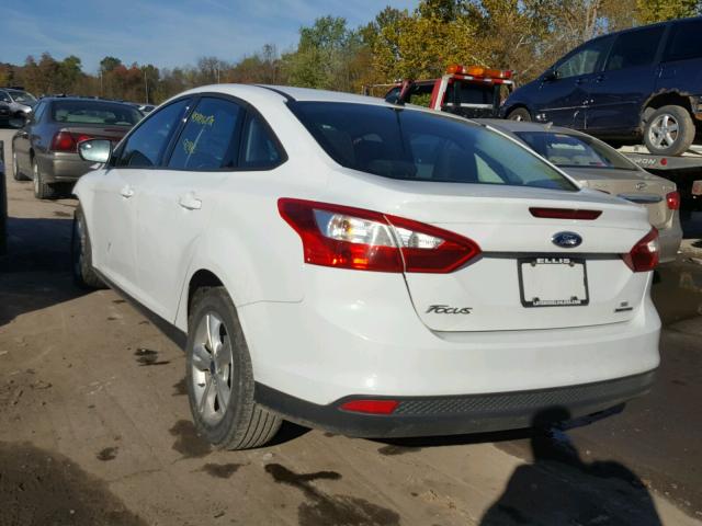 1FADP3F24DL326644 - 2013 FORD FOCUS SE WHITE photo 3