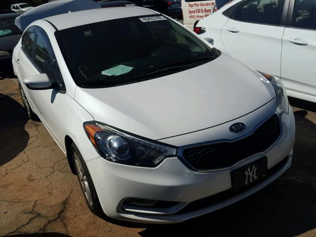 KNAFX4A83F5306992 - 2015 KIA FORTE EX WHITE photo 1