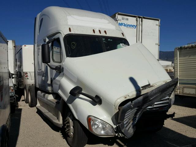 1FUJGLDR09LAC9639 - 2009 FREIGHTLINER CASCADIA 1 WHITE photo 1