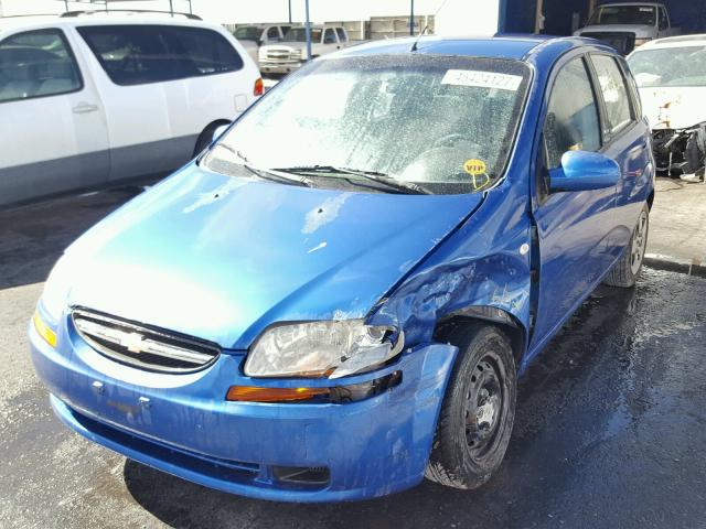 KL1TD66687B764636 - 2007 CHEVROLET AVEO BASE BLUE photo 2