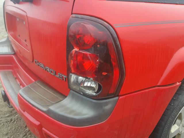 1GNDS13S622195308 - 2002 CHEVROLET TRAILBLAZE RED photo 9