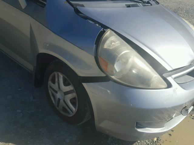 JHMGD38427S060791 - 2007 HONDA FIT SILVER photo 9