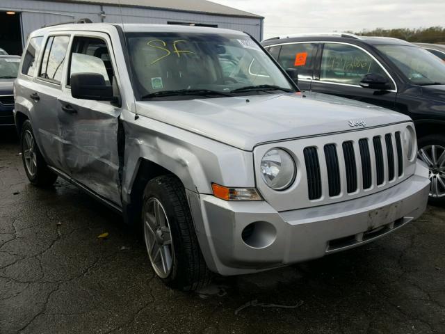 1J8FF28W48D681550 - 2008 JEEP PATRIOT SILVER photo 1