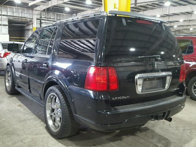 5LMFU28R24LJ10865 - 2004 LINCOLN NAVIGATOR Қара фото 3