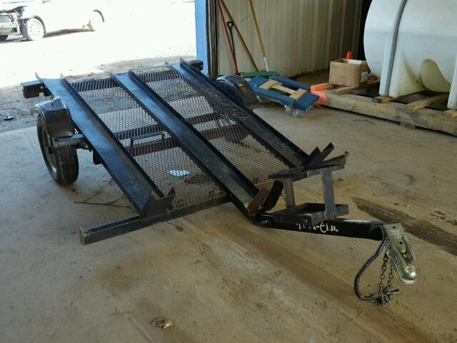 ME7373 - 2003 UTILITY TRAILER BLACK photo 2