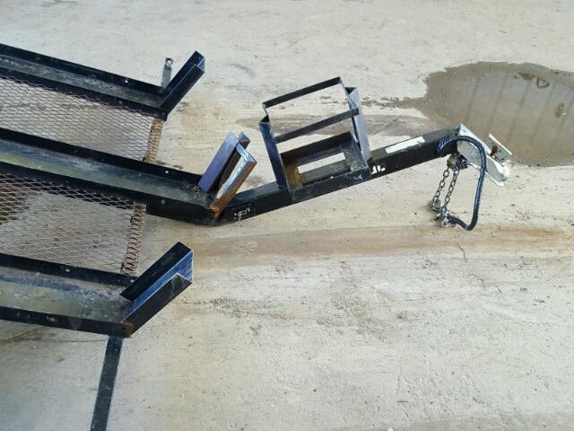 ME7373 - 2003 UTILITY TRAILER BLACK photo 9