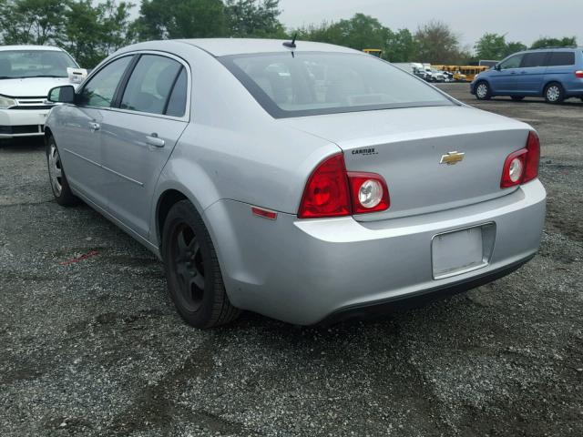 1G1ZB5EB8AF265703 - 2010 CHEVROLET MALIBU LS ვერცხლისფერი ფოტო 3