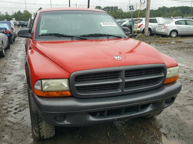 1B7GG12X42S600229 - 2002 DODGE DAKOTA BAS RED photo 9