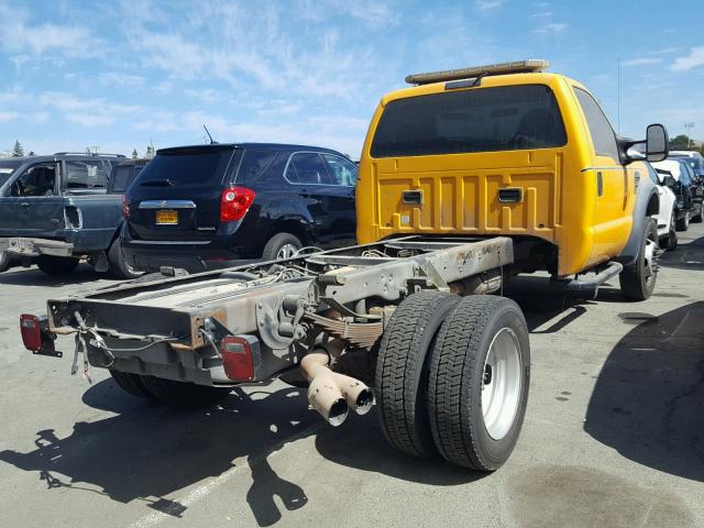 1FDAF56R18EA50342 - 2008 FORD F550 SUPER YELLOW photo 4