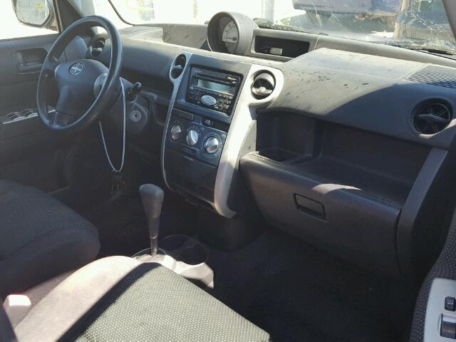 JTLKT324054024224 - 2005 TOYOTA SCION XB 银色 照片 5