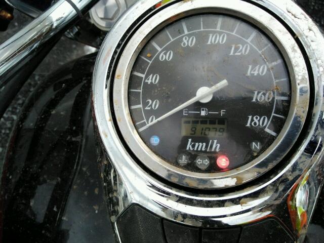 JS1VS54A632107203 - 2003 SUZUKI VL800 BLACK photo 8