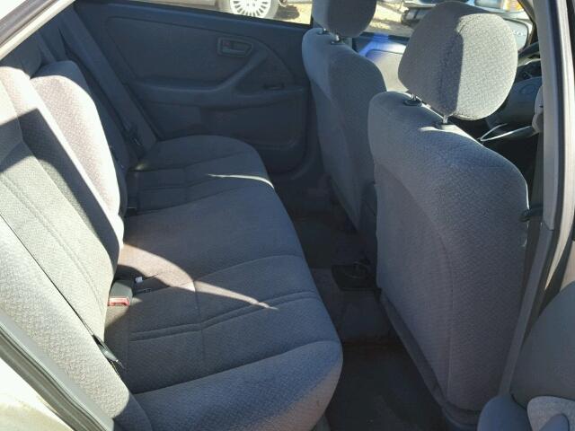 4T1BF22K01U966047 - 2001 TOYOTA CAMRY LE 银色 照片 6