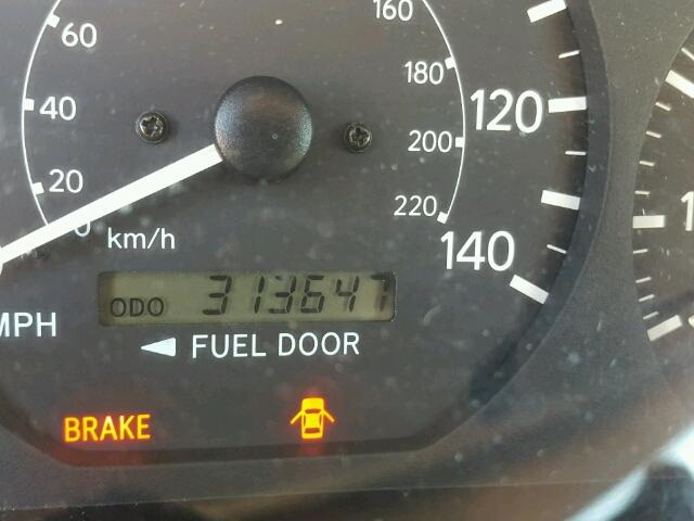 4T1BF22K01U966047 - 2001 TOYOTA CAMRY LE 银色 照片 8