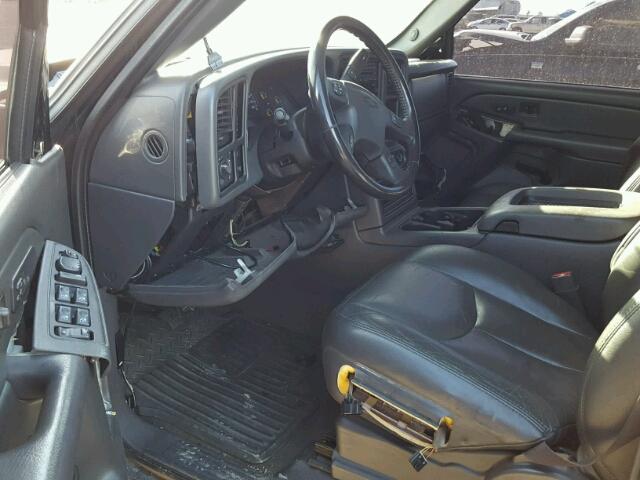 1GCHK23DX6F254909 - 2006 CHEVROLET SILVERADO BLACK photo 9