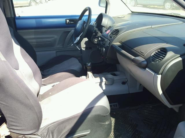 3VWBB61C5WM051639 - 1998 VOLKSWAGEN NEW BEETLE Mavi foto 5