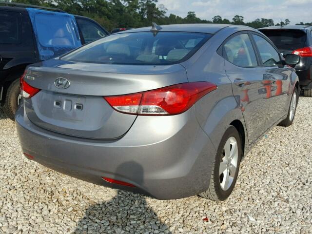 KMHDH4AE5DU918056 - 2013 HYUNDAI ELANTRA GRAY photo 4