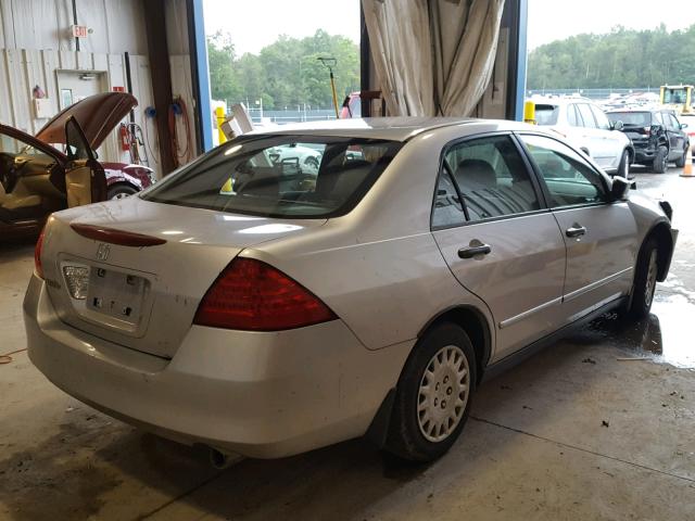 JHMCM56116C003753 - 2006 HONDA ACCORD VAL SILVER photo 4