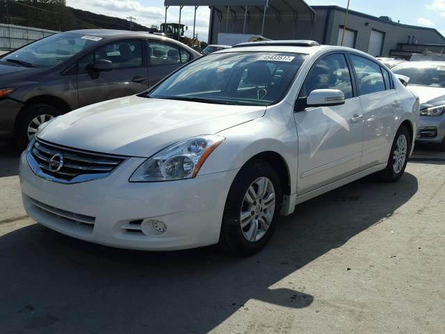 1N4AL2APXCN532128 - 2012 NISSAN ALTIMA BAS WHITE photo 2