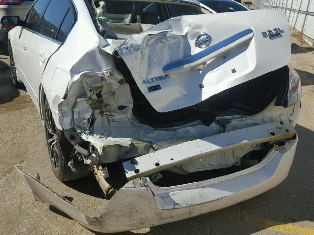 1N4BL21E58C283761 - 2008 NISSAN ALTIMA SILVER photo 9