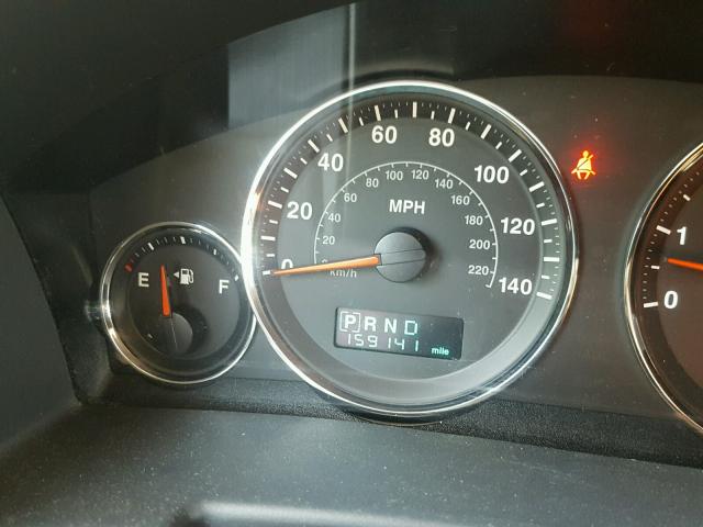 1J8HG48P97C653614 - 2007 JEEP COMMANDER SILVER photo 8