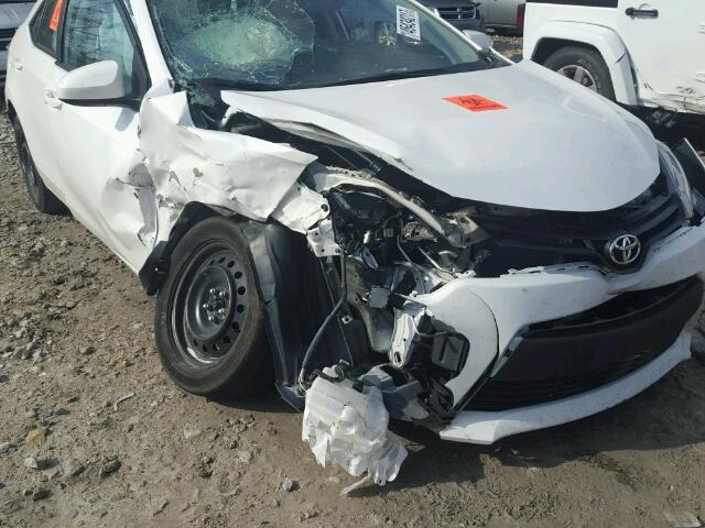 2T1BURHE0FC458119 - 2015 TOYOTA COROLLA L WHITE photo 9