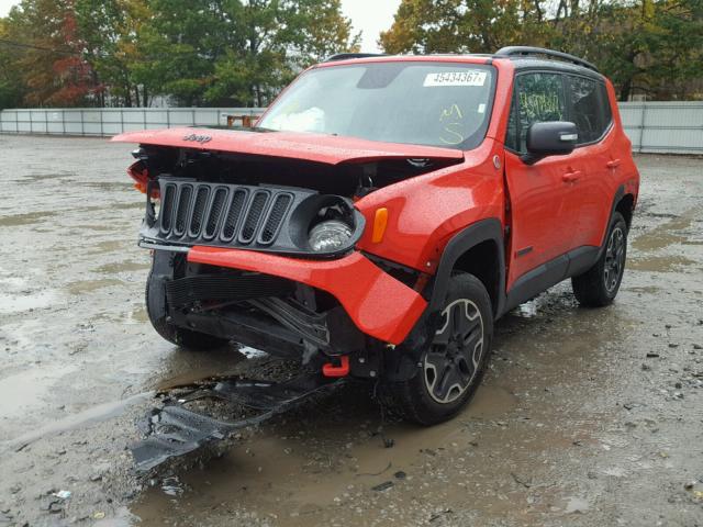 ZACCJBCTXGPE06416 - 2016 JEEP RENEGADE T RED photo 2