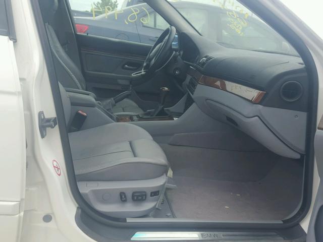 WBADN53472GC98930 - 2002 BMW 540 I WHITE photo 5