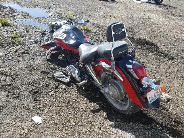 1HFSC3907YA201684 - 2000 HONDA VT1100 C3 RED photo 3