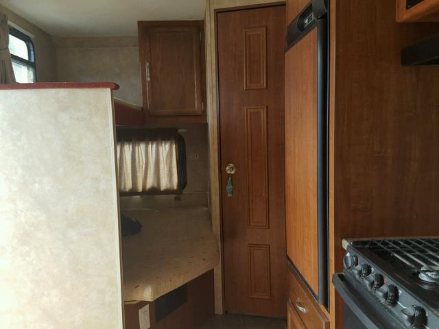 1UJBJ0AH0A1J50258 - 2010 ALLOY TRAILER TRAILER WHITE photo 6