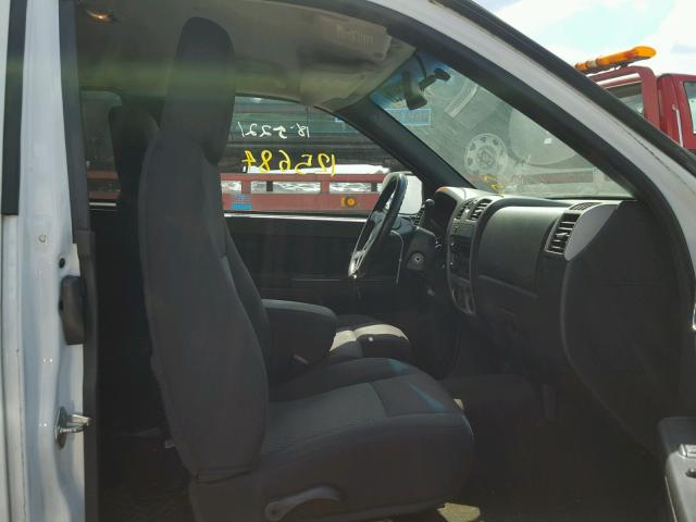 1GCESCFE6B8137484 - 2011 CHEVROLET COLORADO L WHITE photo 5
