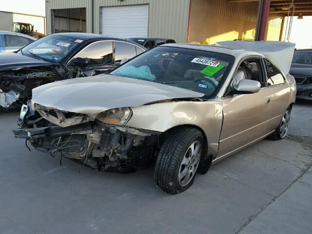 19UYA42511A004491 - 2001 ACURA 3.2CL GOLD photo 2