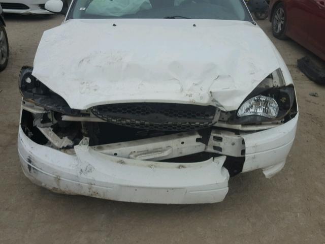 1FAFP58U82G253089 - 2002 FORD TAURUS SE WHITE photo 9