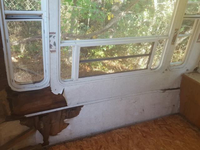 4YDF2622121203219 - 2002 KEYSTONE SPRINTER თეთრი ფოტო 6