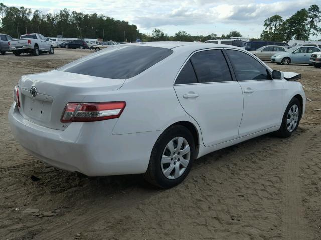 4T1BF3EK1BU588145 - 2011 TOYOTA CAMRY WHITE photo 4