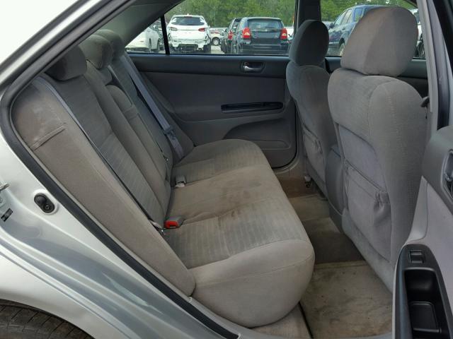 4T1BE32K65U421971 - 2005 TOYOTA CAMRY LE ვერცხლისფერი ფოტო 6